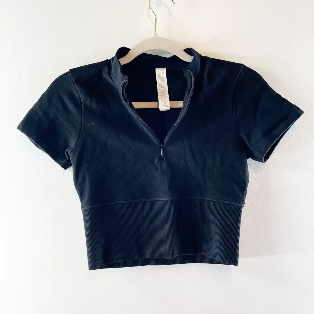 Alo Seamless Winter Warm Plush Cropped Short Sleeve Top Black XS